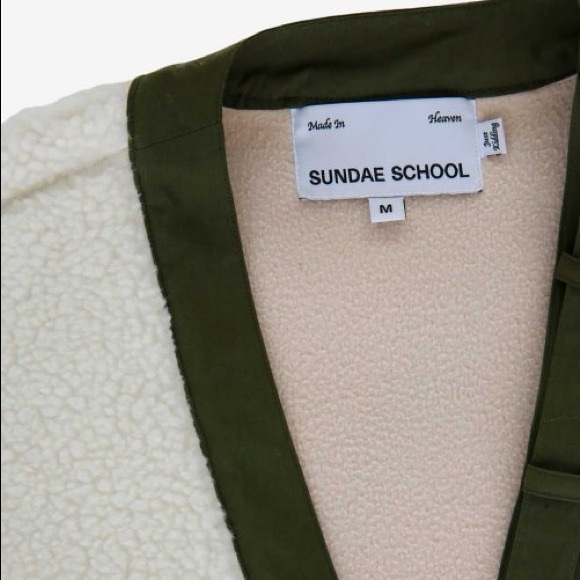 Sundae School Jeogori Messenger Bag Fleece Cardigan
M Brand New Ivory - Picture 3 of 10